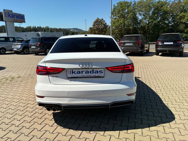 Fahrzeugabbildung Audi A3 Limo 35 TFSI >S Line/PANO/NAV/LED/Sitzheiz<