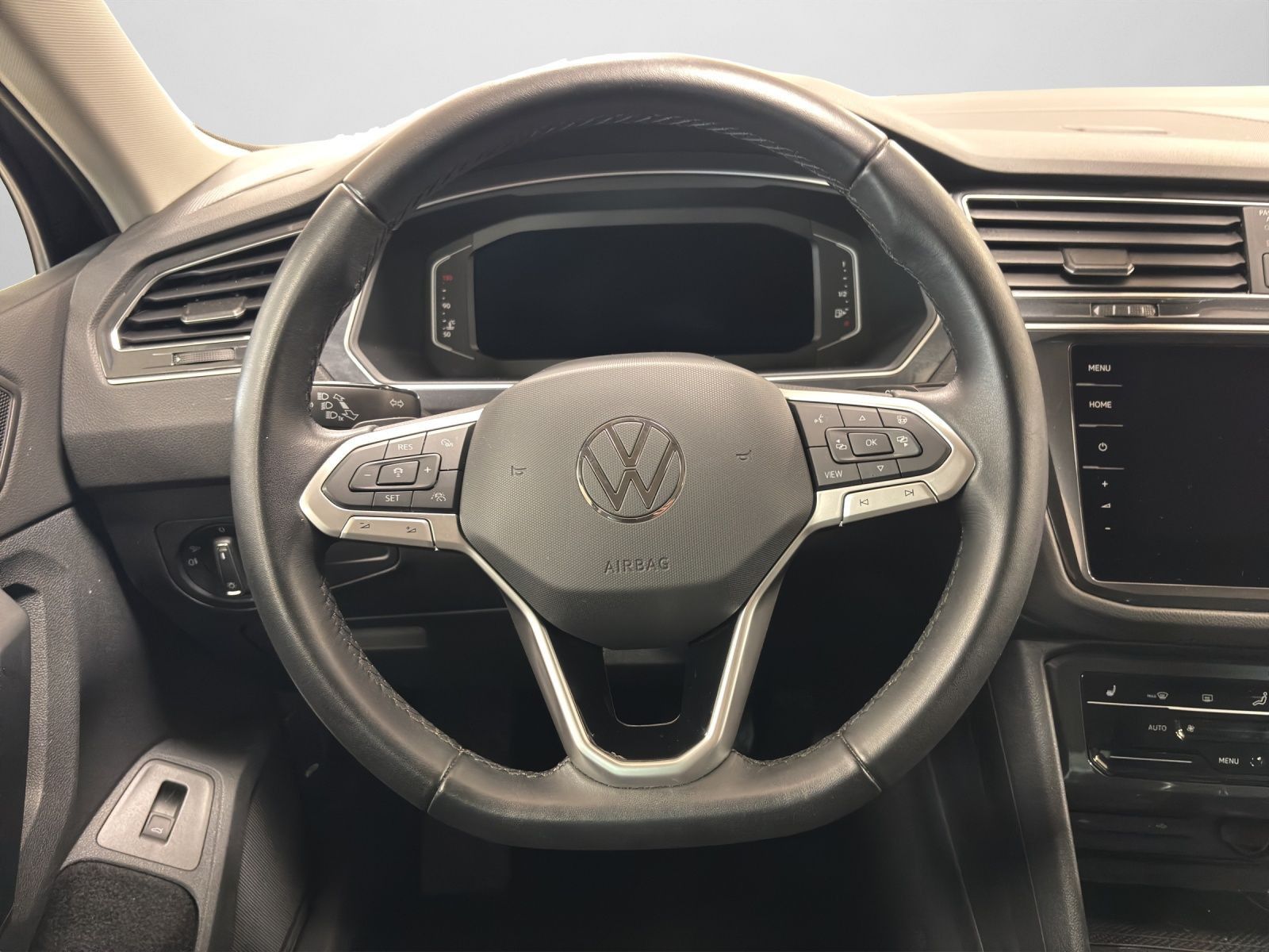 Volkswagen Tiguan - Bild 10