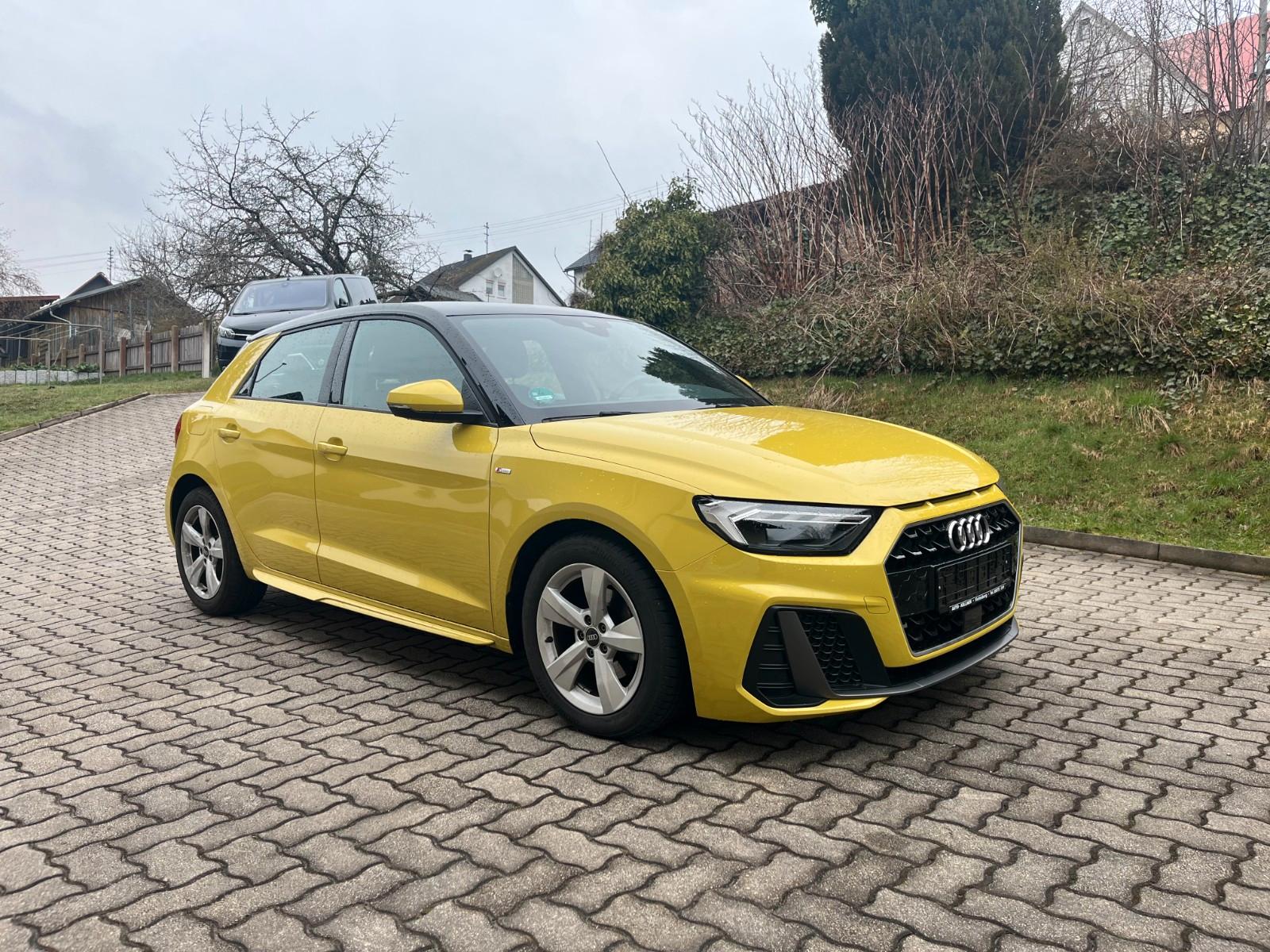 Audi A1 Sportback 30 TFSI S line - Navi - LED