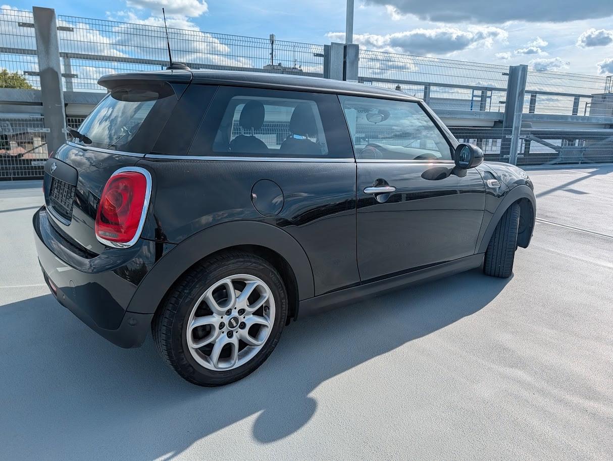 MINI Mini One Navi LED Klimaautom. PDC 1.Hand