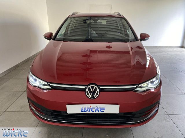 Golf VIII Variant 1.5 TSI Style NAVI KLIMA LED