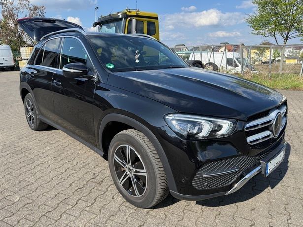 MERCEDES-BENZ GLE 300 d 4MATIC