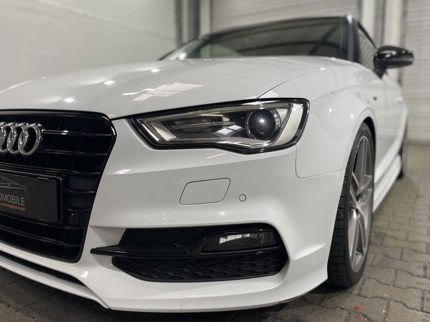 Fahrzeugabbildung Audi A3 S-Line ambition#19Zoll#Bi-Xenon#Tempo#SHZ#PDC