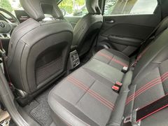 Fahrzeugabbildung Captur II R.S. Line 1.3 TCe 140 EDC Winter-Paket