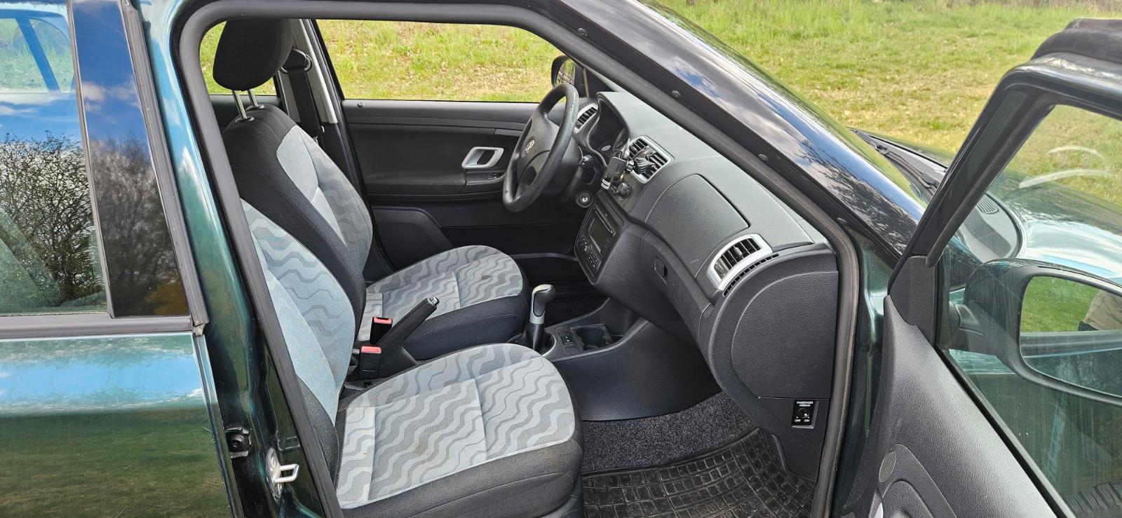 Skoda Fabia 2008 — photo 7