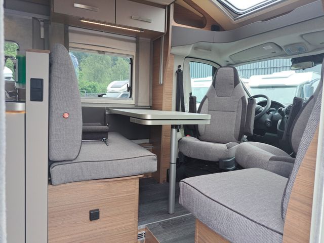 Knaus L!VE WAVE 650 MX (UPE: 124.000,- )