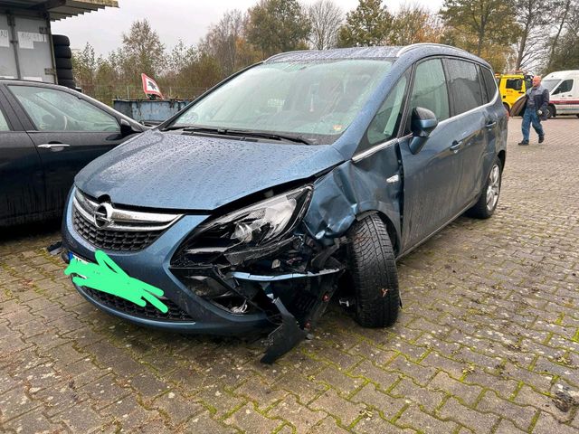 Opel Zafira Eco Flex 7 Sitzer Van 1.4 Blau