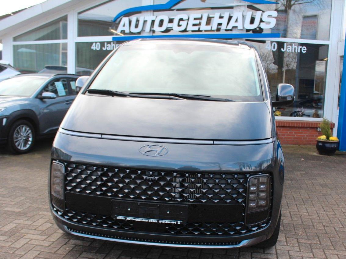 Hyundai Staria 2,2CRDI Signature , 7-Si. Leder/schw.360°