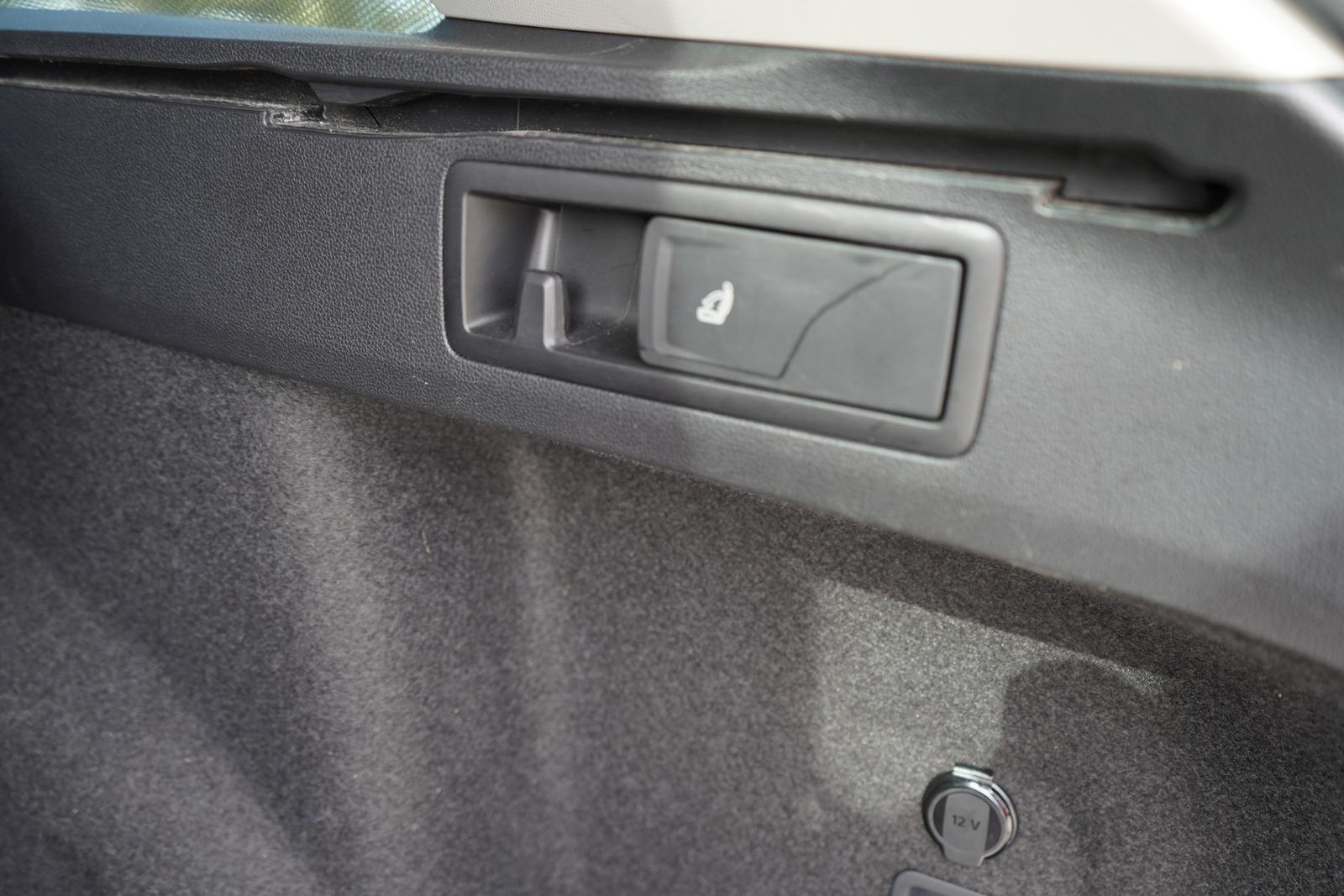 Volkswagen Golf VIII Variant Life eTSI LED Navi App-Connect