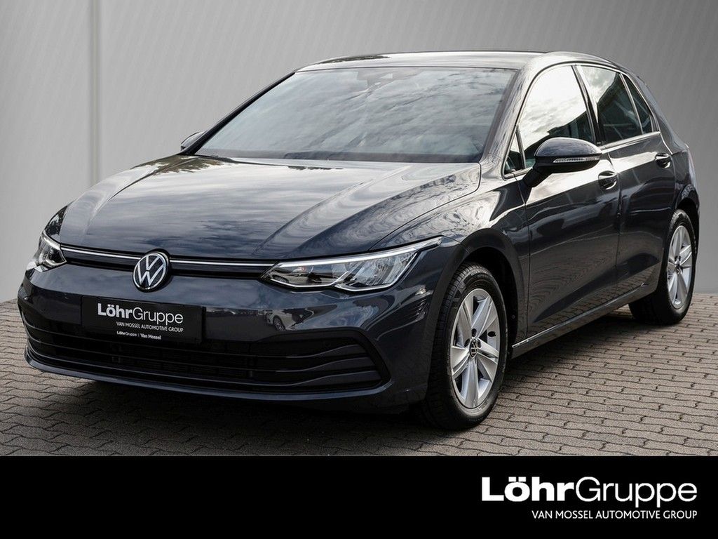 Volkswagen Golf VIII 2.0 TDI DSG Life Einparkhilfe, Sitzhei