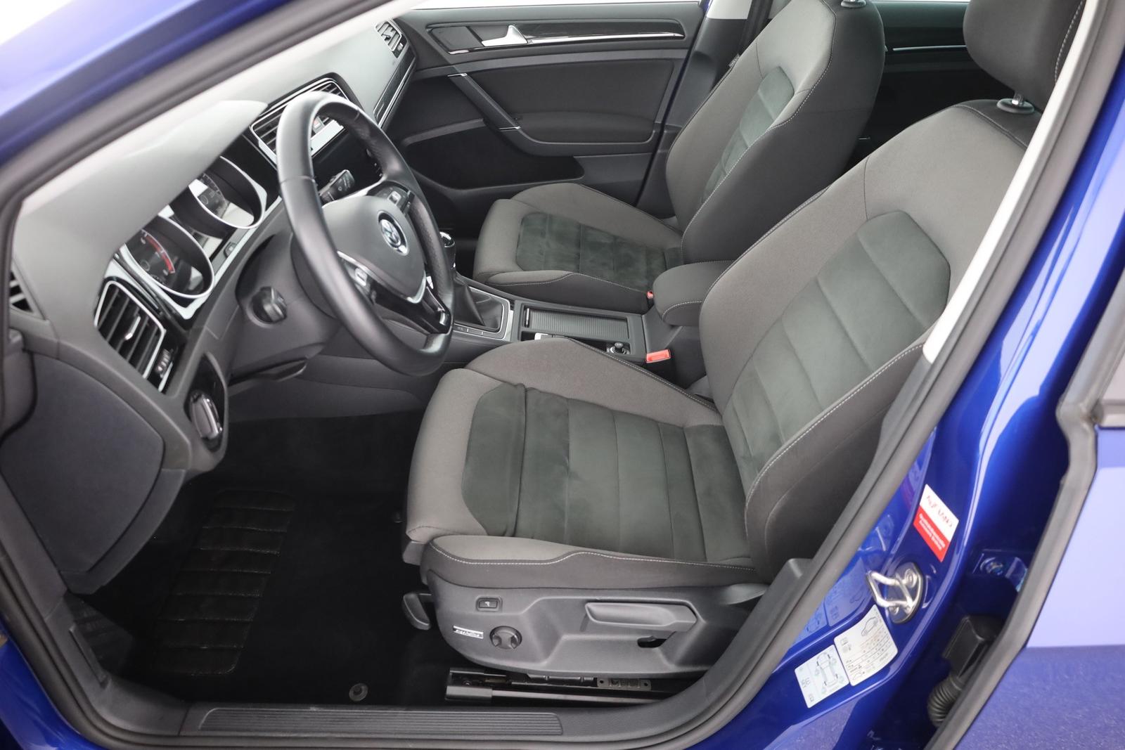 Volkswagen Golf VII 1.4 TSI R-Line LED ACC Kamera PDC Navi