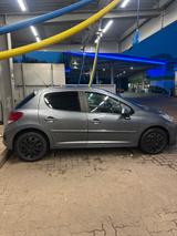 Peugeot Peugot 207 - Peugeot 207 Gebrauchtwagen in Hamburg