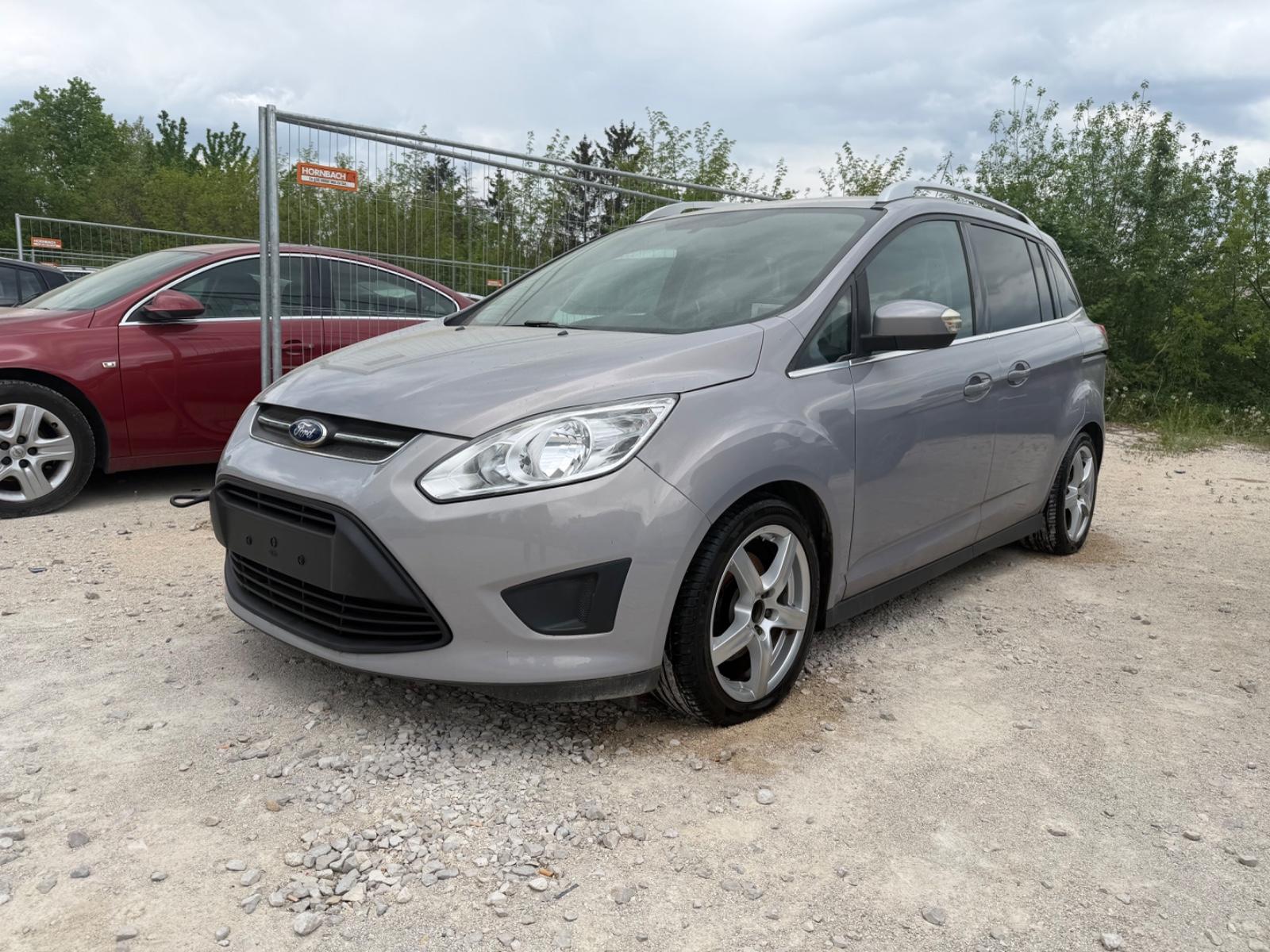 Ford Grand C-MAX Trend 7.Sitze Motorschaden!!!