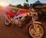 Yamaha FZR 1000 - YAMAHA FZR