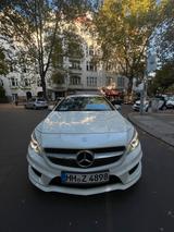 Mercedes-Benz AMG Line Mercedes CLA 180 - Mercedes-Benz CLA 180 Gebrauchtwagen in Berlin