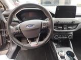 Ford Focus 2,0 EcoBlue 110kW Active X Turnier A. AHK  - Ford Focus: Grau, Schiebedach