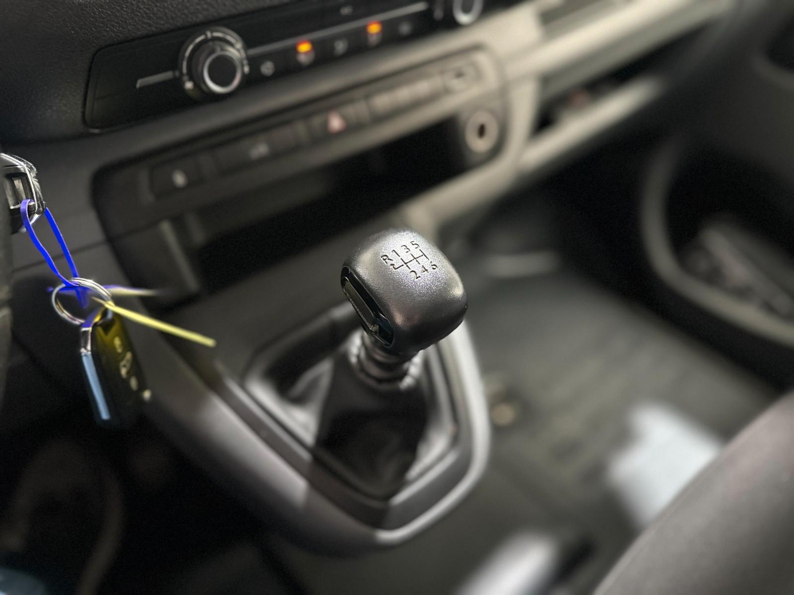 Peugeot Expert Kasten Premium L3 106KW