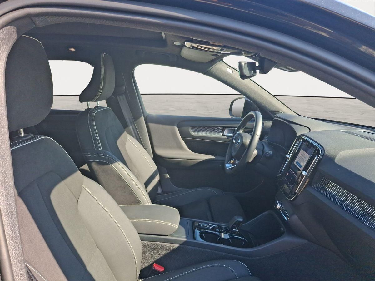 Volvo XC40 B3 Black Edition Plus 360° AHK PANO H/K 20" foto 15