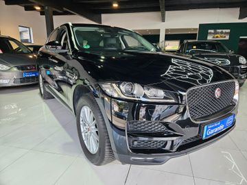 Jaguar F-Pace - 4