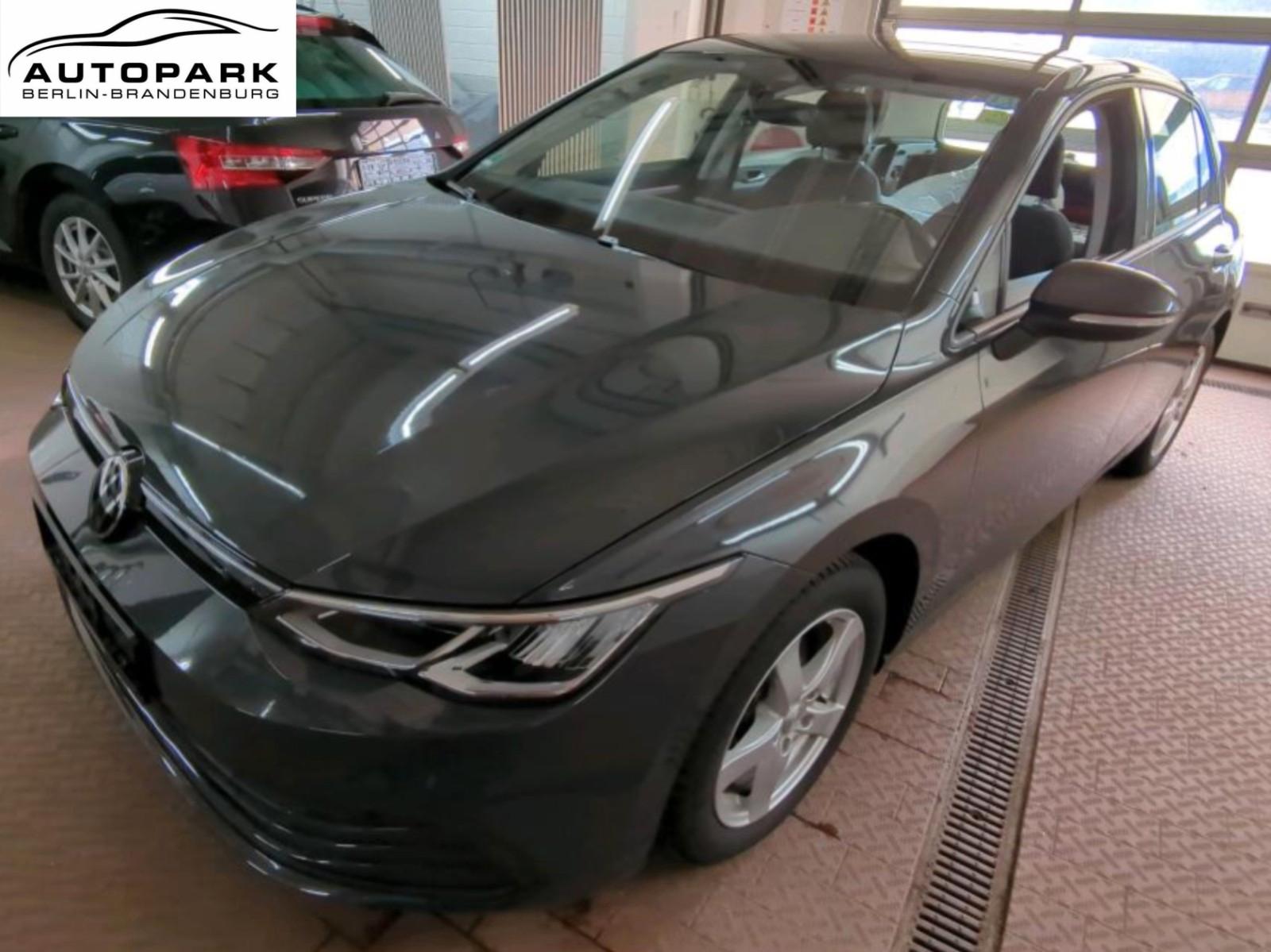 Volkswagen Golf VIII Lim. Life 1.5TSI 131PS 6-G*NAVI*SHZ*LK