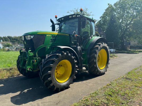 John Deere 6175R