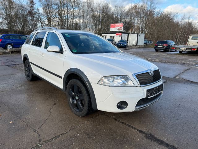 Skoda Octavia Combi 2.0 TDI  4x4 Scout*TOP ZUSTAND