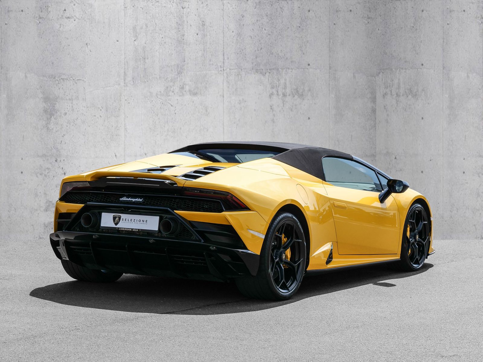 Lamborghini Huracán EVO Spyder Giallo Inti. Lifting System foto 12