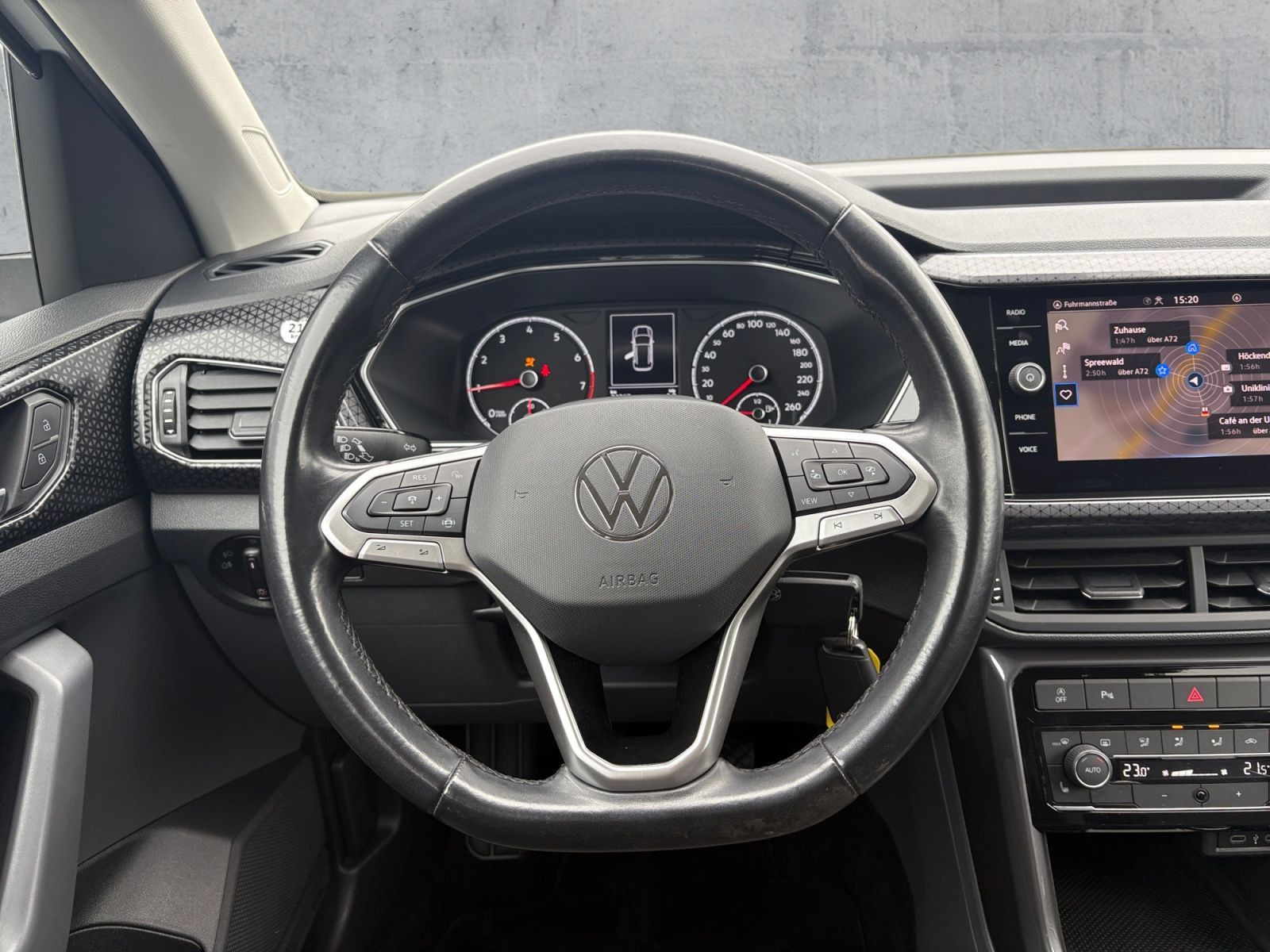 Volkswagen T-Cross - Bild 10