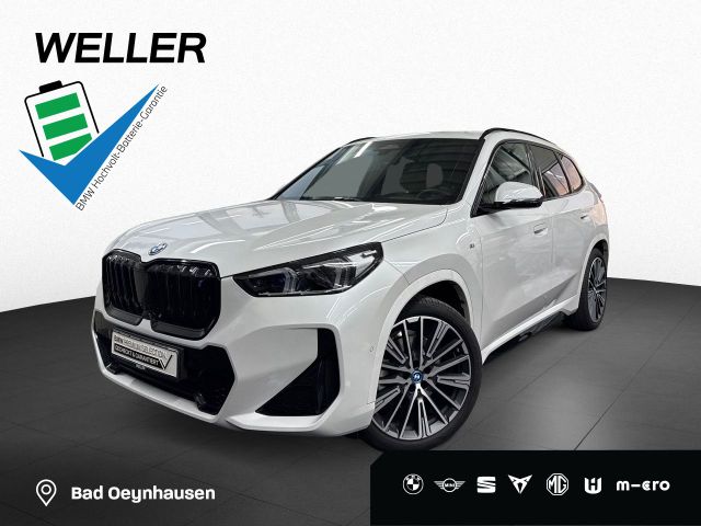 BMW iX1 xDr30 M Sport DA+ PA+ Pano AHK H/K HUD 20"