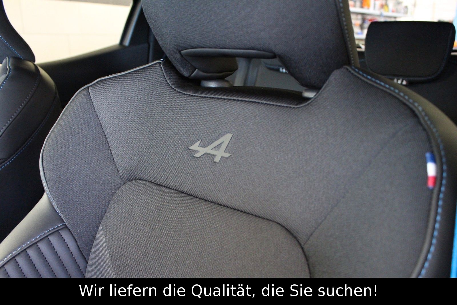 Fahrzeugabbildung Renault Clio TCe 90 Esprit Alpine*Winterpaket*