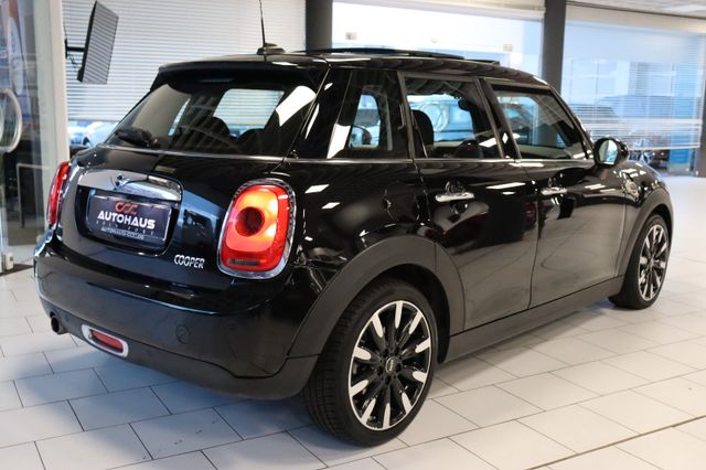 Fahrzeugabbildung MINI Mini Cooper 5-trg.|PANO|LED-RING|PDC|CHILI|BT