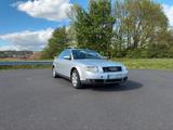 Audi AUDI A4 B6 3.0 V6 - Audi A4 aus 2002: 3.0