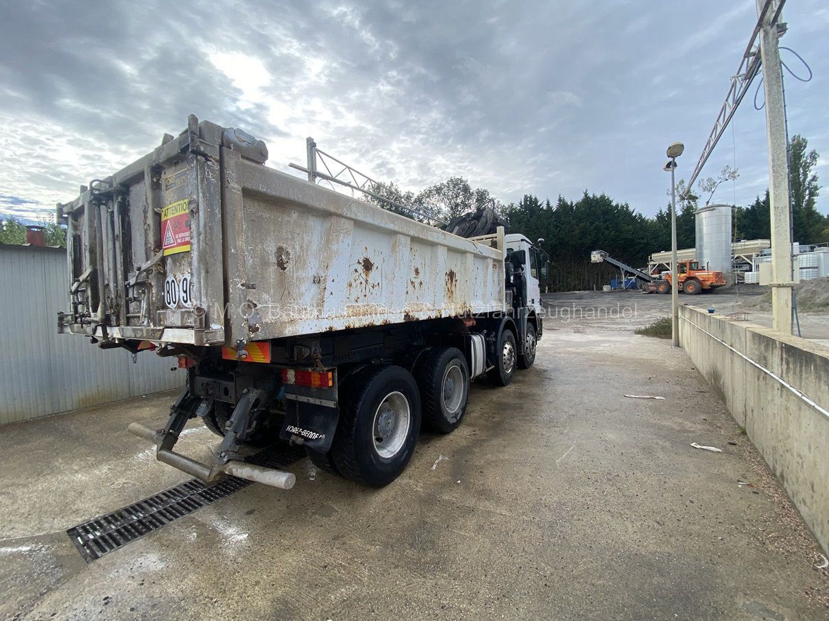 Fahrzeugabbildung Mercedes-Benz 4141 Kipper/kran 8x4