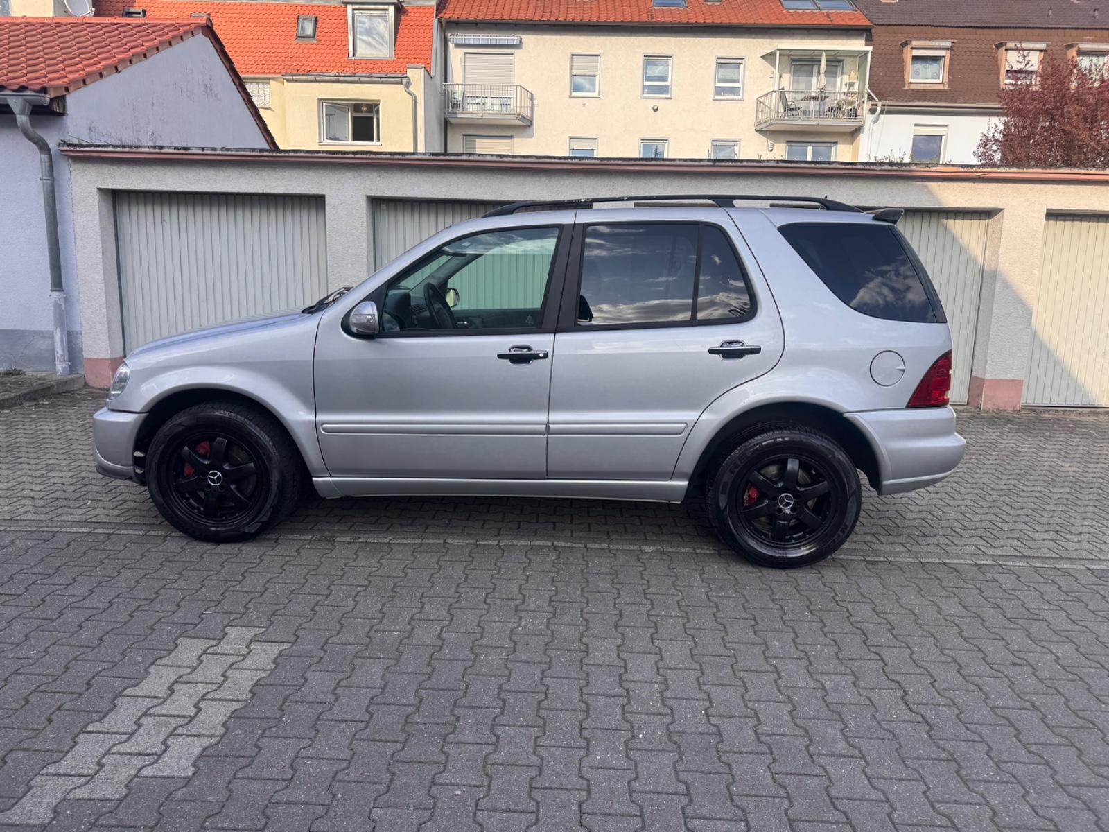 Mercedes-Benz ML 400 CDI Leder Navi Top