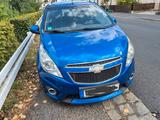Chevrolet Spark 1.2 LT  - Chevrolet Spark mit Benzin-Antrieb: Limousine, 1.2