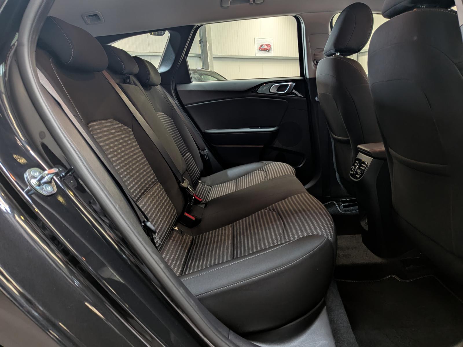 Kia cee'd Sportswagon 1.5 DCT Spirit JBL LED Cam ACC