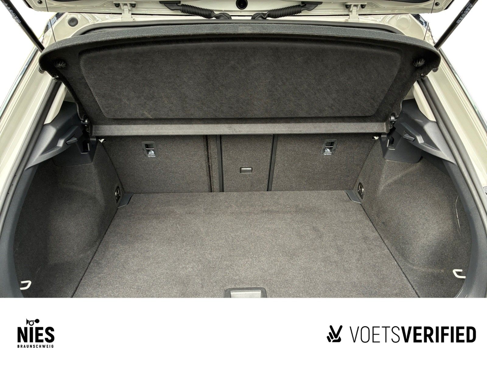 Volkswagen T-Roc - Bild 17