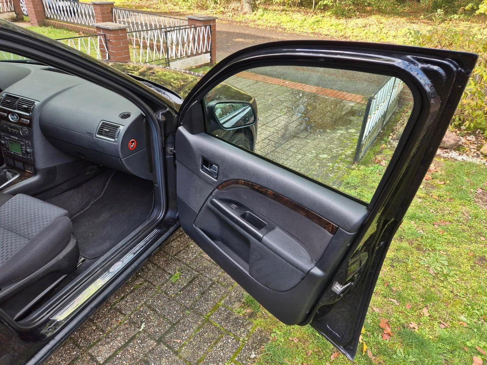 Ford Mondeo 2006 — photo 14