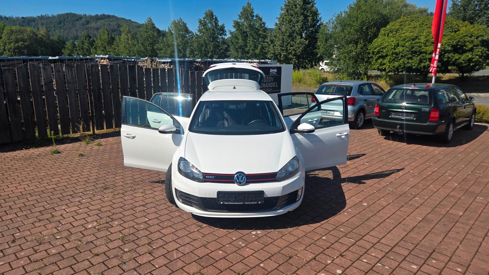 Volkswagen Golf VI GTI