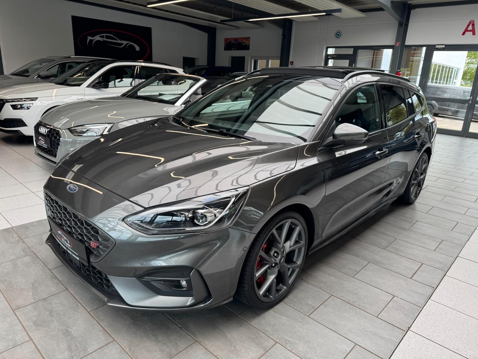 Ford Focus Turnier ST