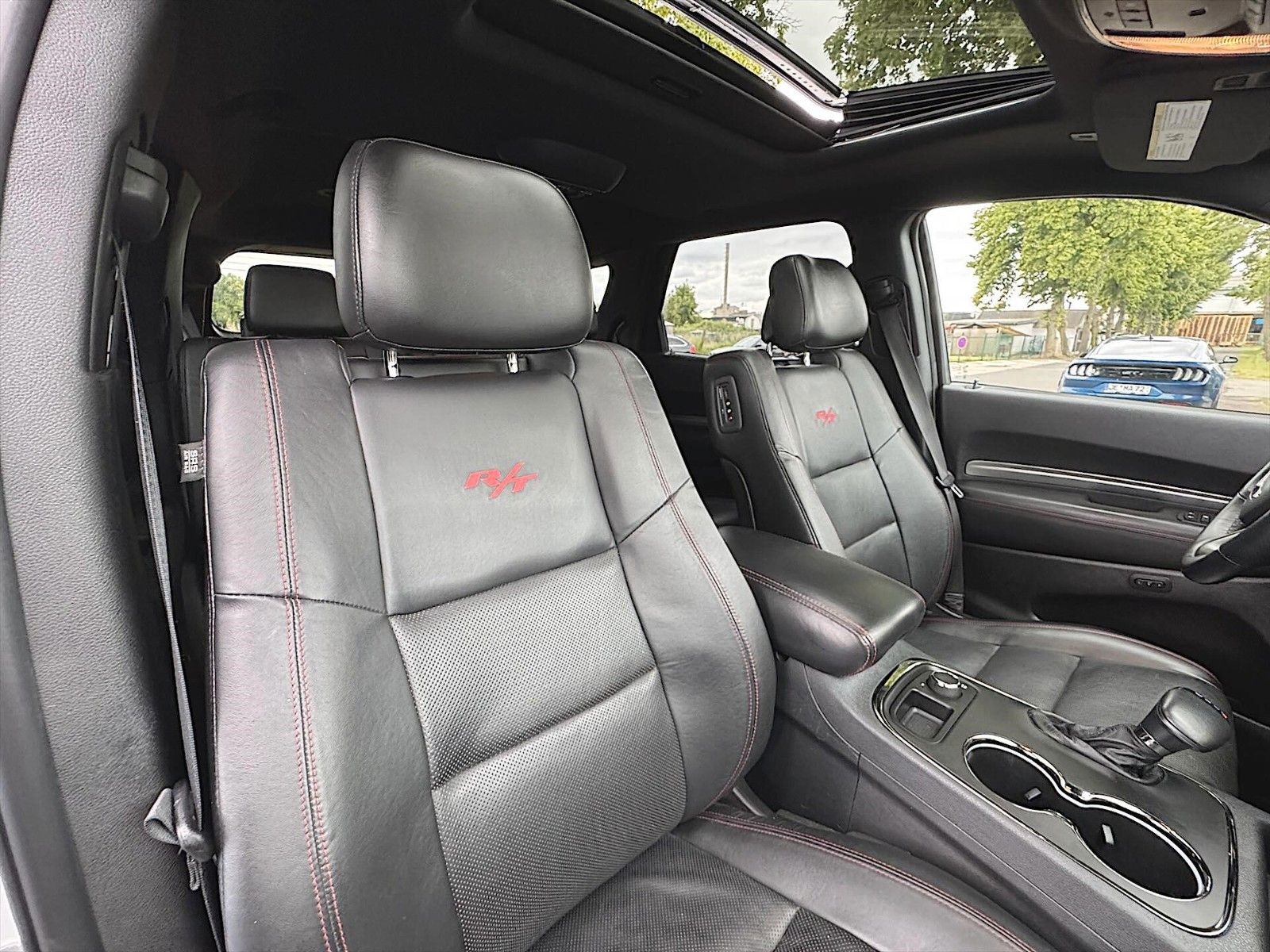 Fahrzeugabbildung Dodge Durango 5.7 V8 R/T 4x4 Night Paket *LED*7 Sitze*
