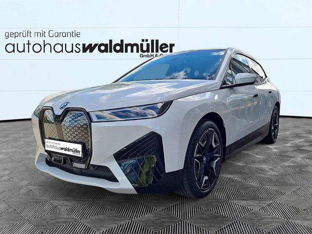 BMW iX xDrive40 Sportpaket