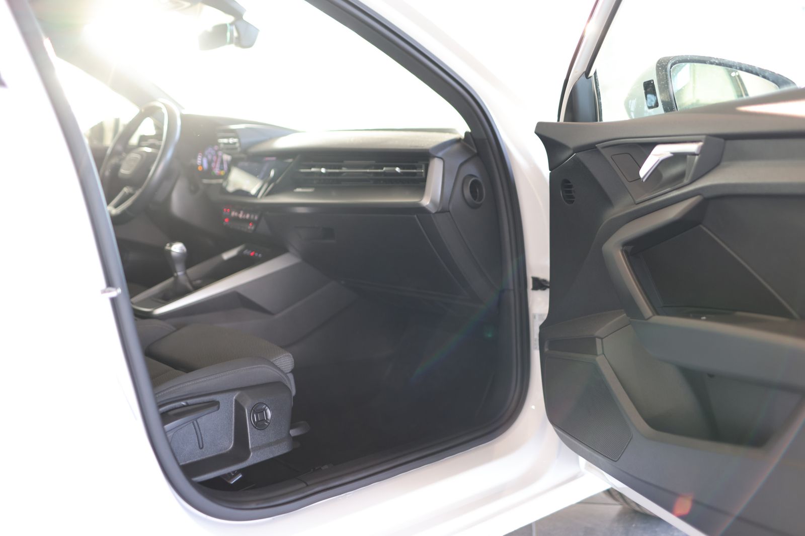 Audi A3 SPORTBACK 30 TDI PANORAMADACH / ACC / LED foto 11