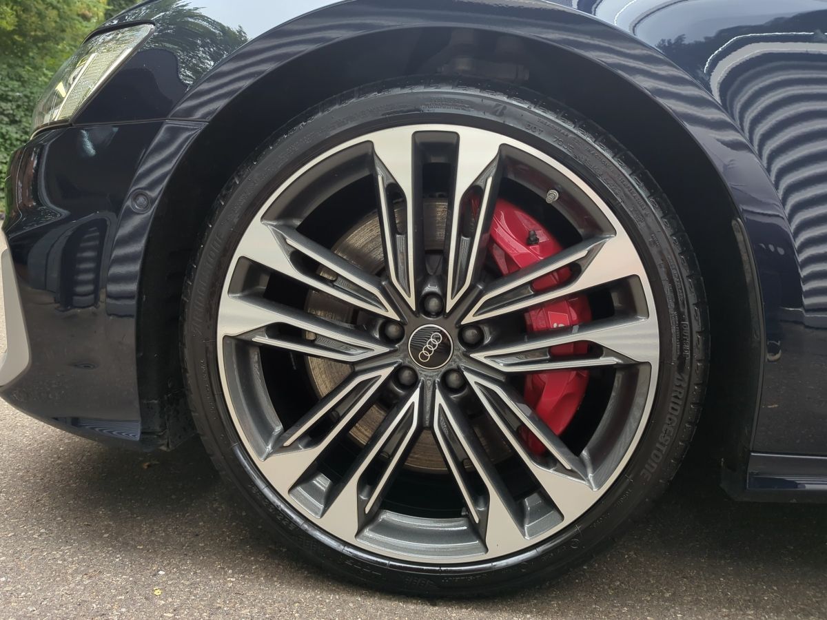 Audi S6 - Bild 13