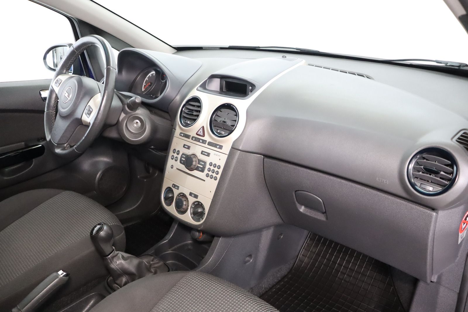Fahrzeugabbildung Opel Corsa D 1.2i * Klima * LRHZ * SHZ *