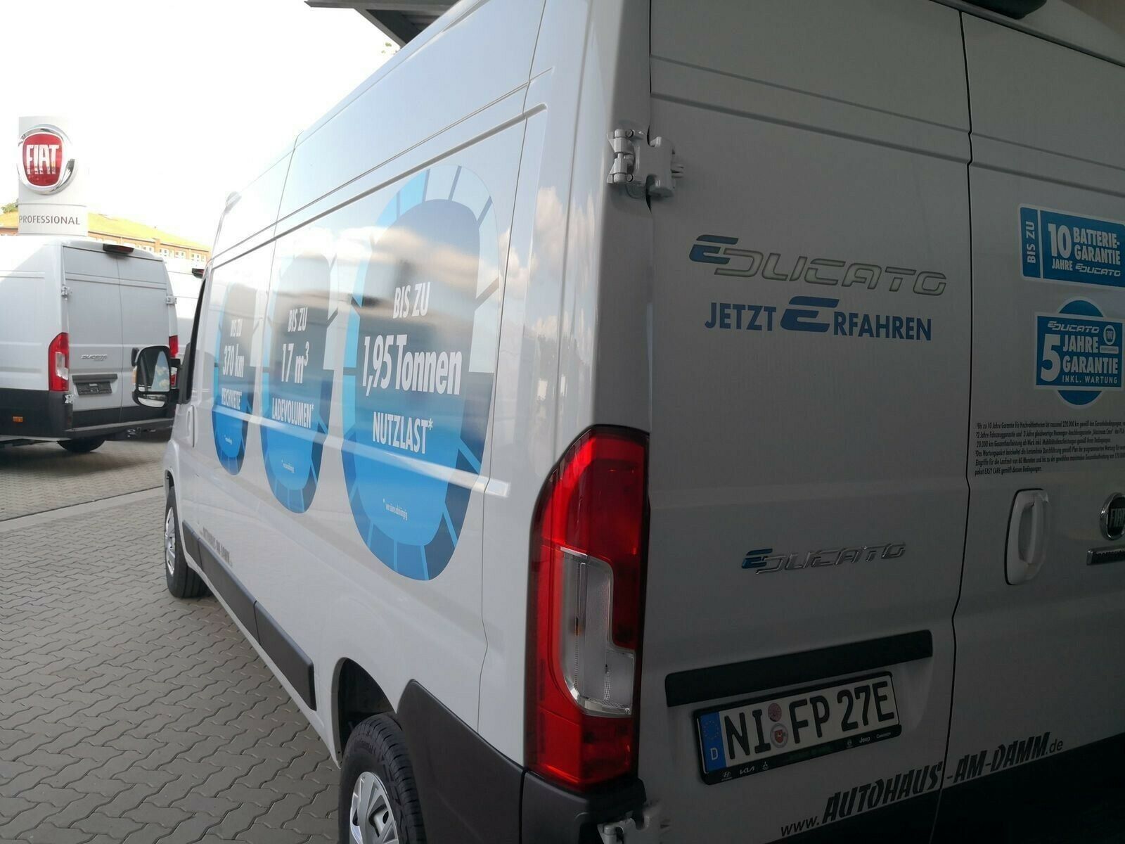 Fahrzeugabbildung Fiat E-Ducato MONATL. AB 289,25€* KASTENWAGEN L4H2 47