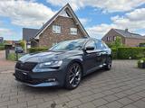 Skoda Superb 2.0 TSI 162kW DSG SportLine Combi Spo... - Skoda Superb: Sport