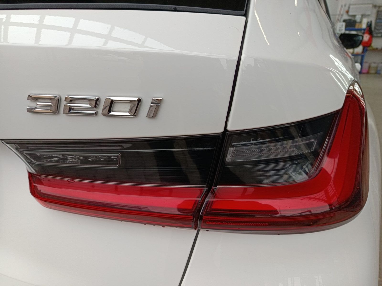 BMW 320 - Bild 16