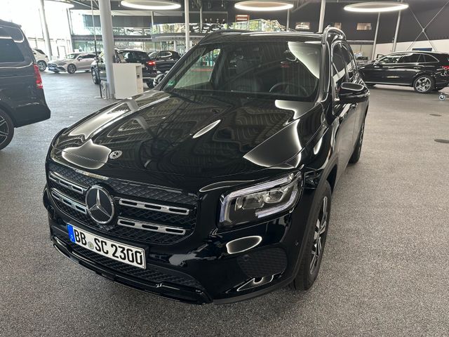 Mercedes-Benz GLB 250 MBUX+BUSINESS-PAKET+KAMERA