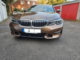 BMW 330i Luxury/GARANTIE/Leder/DA Prof/Laser/HUD TOP - BMW 330 von privat